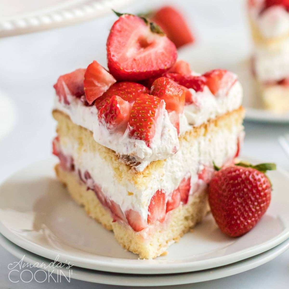 STAWBERRY CAKE - 1 Piece